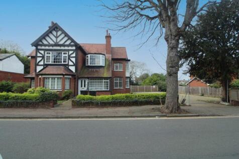 Compton Avenue, Luton 15 bed detached house for sale