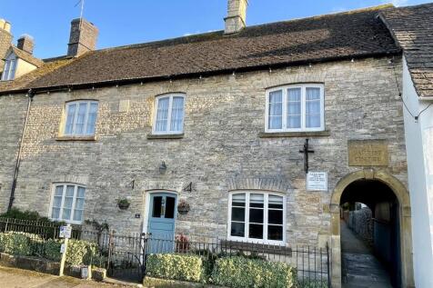 The Manse, Sheep Street... 4 bed townhouse for sale