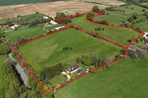 4 bedroom detached bungalow for sale