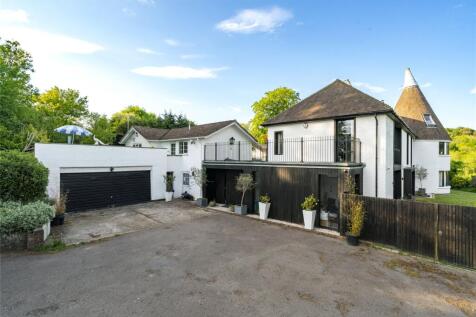 7 bedroom detached house for sale