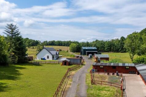 Crienich Stables, Croftamie... 2 bed detached house for sale