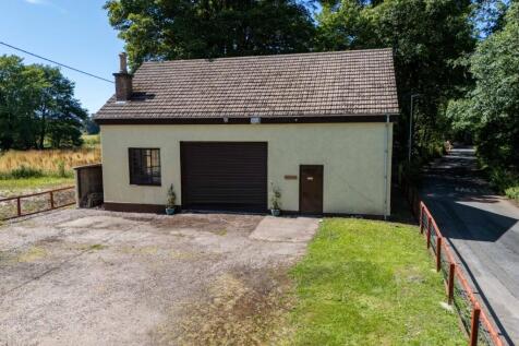 Detached house for sale