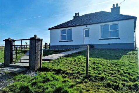 449 Lochboisdale, Isle of South Uist... 3 bed bungalow for sale