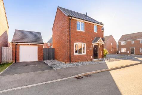 Willow Court, Cowbit, Spalding 3 bed semi