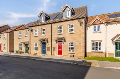 Mears Court, Spalding 3 bed townhouse for sale
