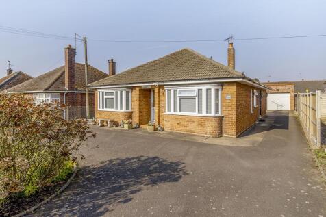 Hawthorn Bank, Spalding 3 bed detached bungalow for sale