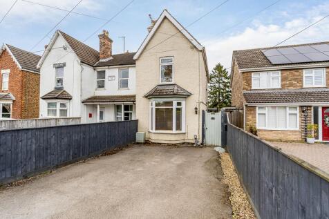 2 bedroom semi-detached house for sale