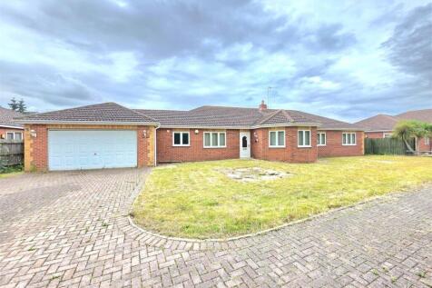 Woolram Wygate, Spalding 4 bed detached bungalow for sale