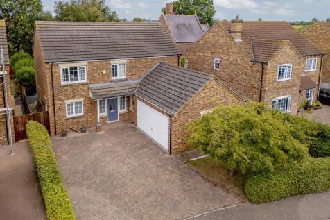 Carisbrooke Way, Weston Hills, Spalding 4 bed detached house for sale