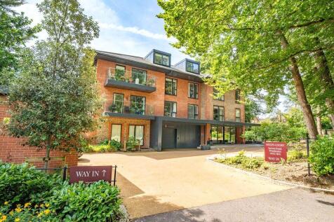 Holts Court, Sarum Road, Winchester... 2 bed apartment for sale