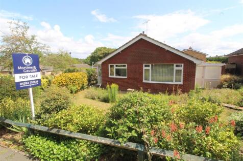 Manderville Road, Bury St. Edmunds IP33 3 bed detached bungalow for sale