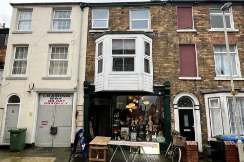 Oxford Street, Scarborough 1 bed flat for sale