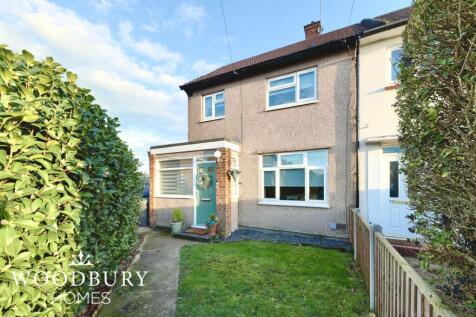3 bedroom end of terrace house for sale