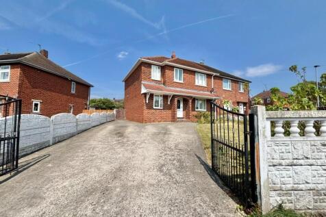 5 bedroom semi-detached house for sale