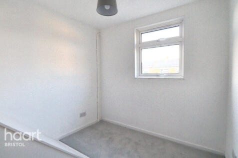 Crossley Close, Bristol 3 bed terraced house for sale