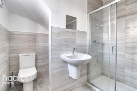 11 bedroom semi-detached house for sale