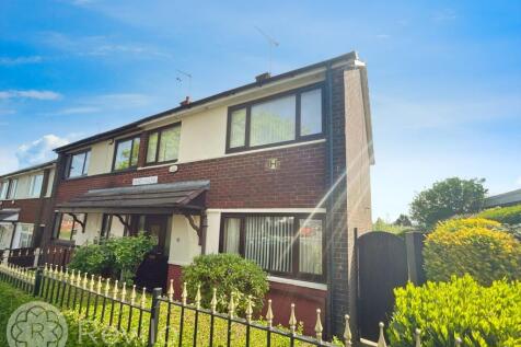 Heady Hill Road, Heywood, OL10 3 bed end of terrace house for sale