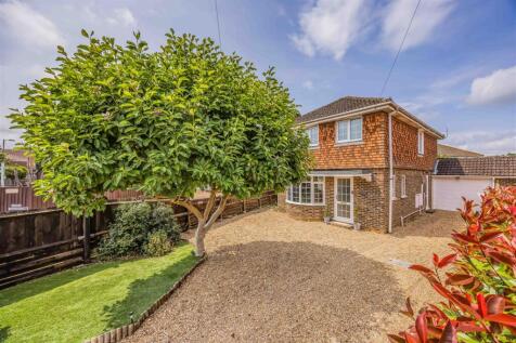 Manor Road, Hayling Island PO11 3 bed link detached house for sale