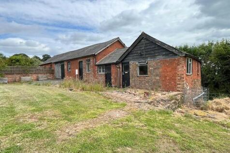 Staplow Barn conversion for sale