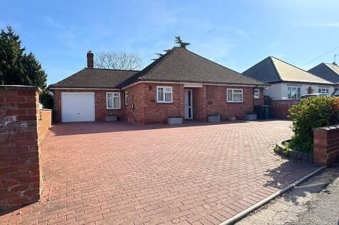 Victoria Road, Ledbury 3 bed detached bungalow for sale