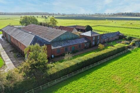 Ravenstone Lane, Horton, Northampton... 3 bed detached house for sale