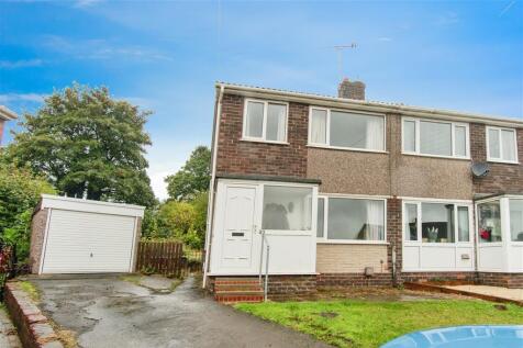 3 bedroom semi-detached house for sale