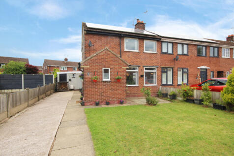 2 bedroom end of terrace house for sale