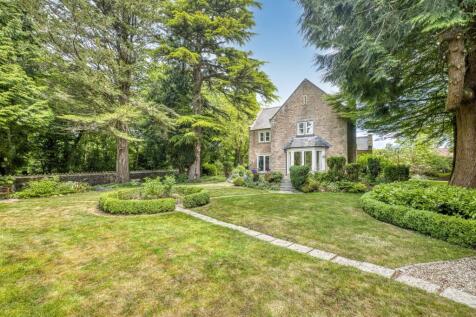Nr. Wells 4 bed detached house for sale