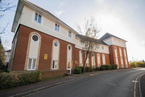 Studio flat for sale