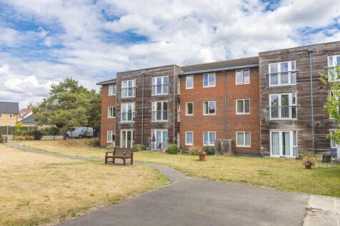 Forest Close, Slough SL2 2 bed apartment for sale