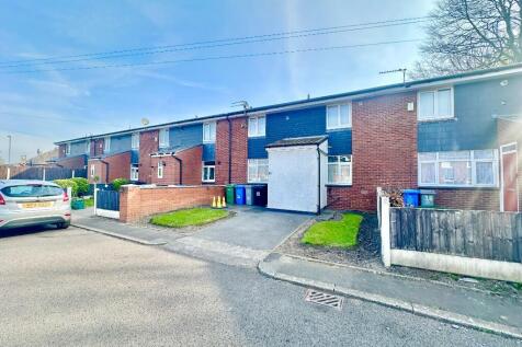 Catterick Avenue, Trafford M33 3 bed terraced house for sale