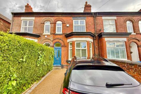 2 bedroom terraced house for sale