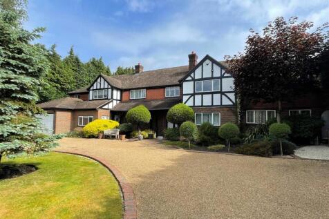 Woodland Way, Kingswood 5 bed detached house for sale