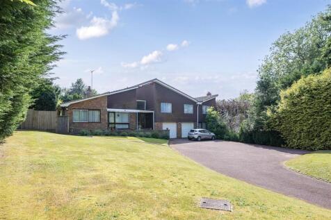 Waterhouse Lane, Kingswood, 5 bed detached house for sale