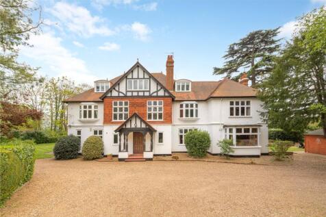 Lyne Crossing Road, Lyne, Surrey, KT16 10 bed detached house for sale