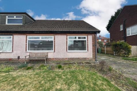 Neston Avenue, Bolton, BL1 2 bed bungalow for sale