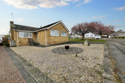 Layard Drive, Wimborne, BH21 1 2 bed bungalow for sale