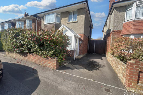 Columbia Road, Bournemouth, BH10 4 4 bed detached house for sale