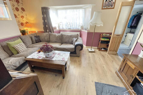 Castle Road, Bournemouth, BH9 1 3 bed terraced house for sale