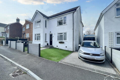 St. Marks Road, Bournemouth, BH11 8 4 bed detached house for sale
