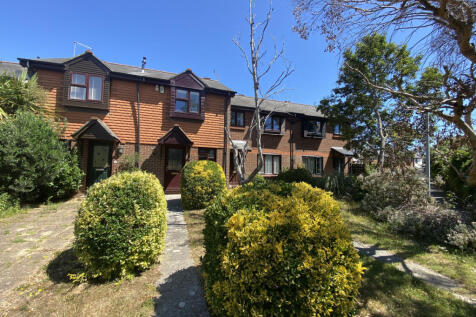 Lander Close, Poole, BH15 1 2 bed terraced house for sale