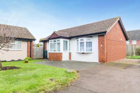 The Plovers, St. Lawrence 2 bed detached bungalow for sale