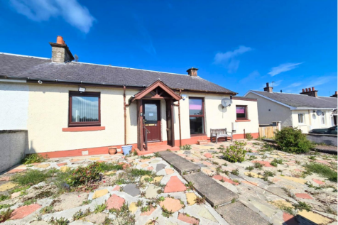 3 bedroom semi-detached bungalow for sale