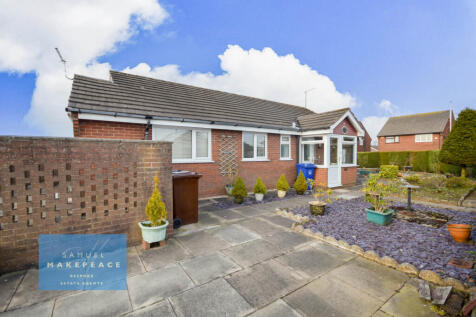 3 bedroom detached bungalow for sale