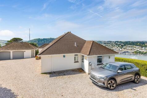 Redoubt Hill, Kingswear, Dartmouth 5 bed detached house for sale