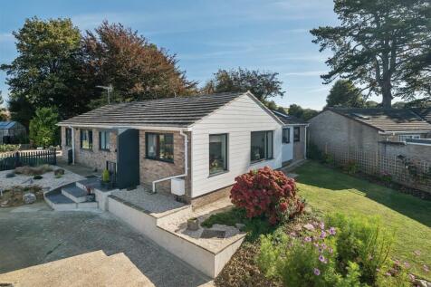 Manor Fields, Bridport 3 bed bungalow for sale