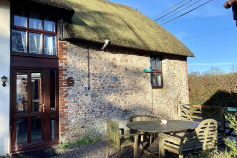 Hayloft, Berehayes Farm, Whitchurch... 4 bed detached house for sale