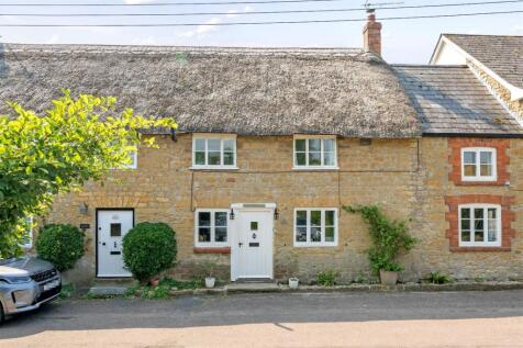 Uploders, Bridport 2 bed terraced house for sale