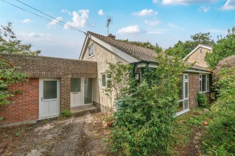 Talbot Road, Lyme Regis 3 bed bungalow for sale