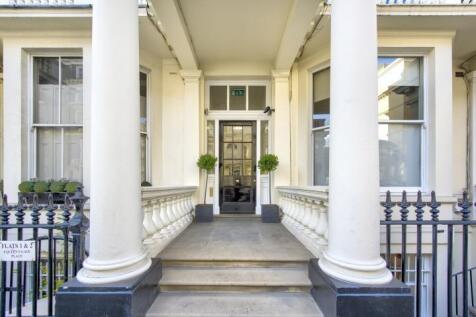 Queens Gate Place, London, SW7 2 bed flat for sale